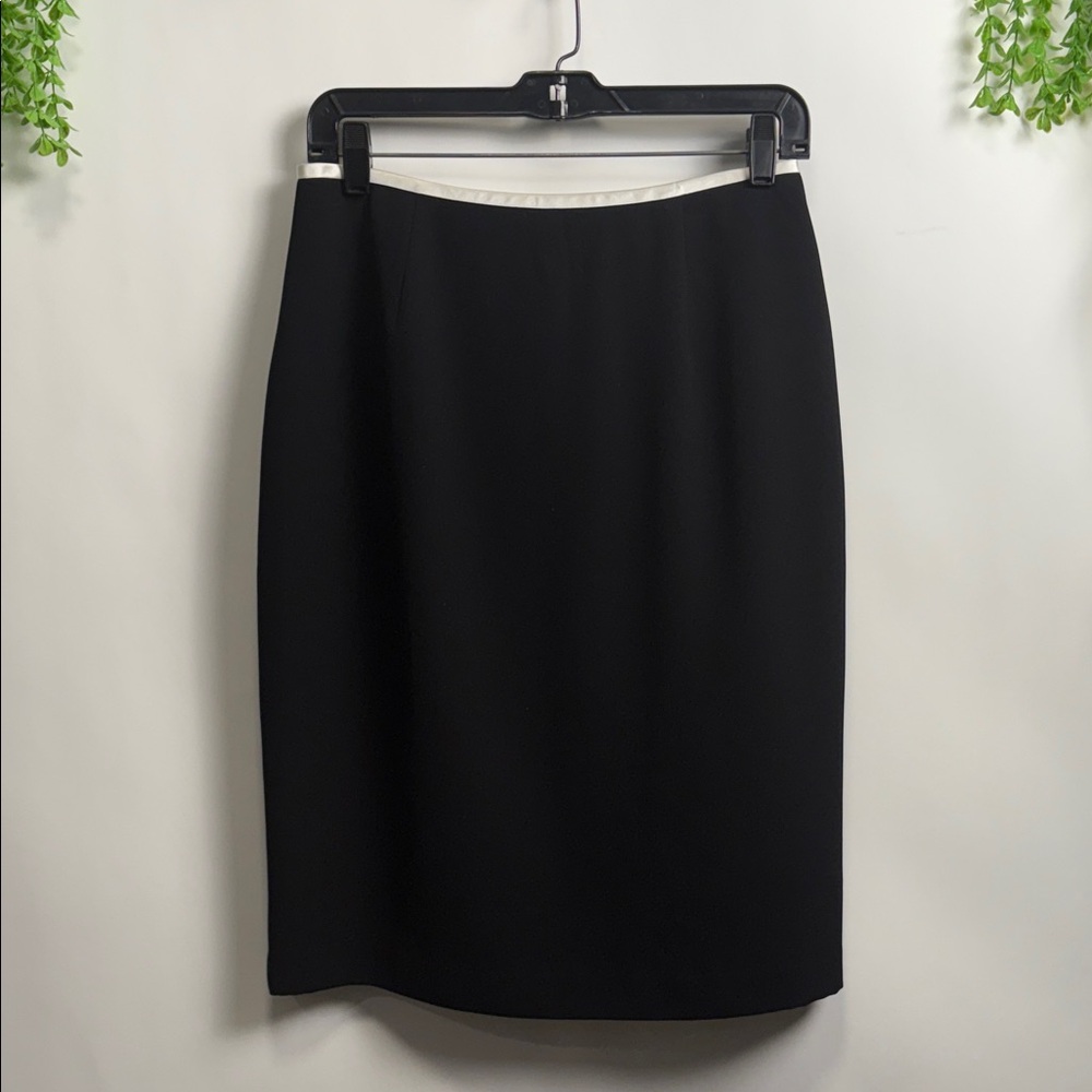 Cove Classic Black Pencil Skirt with Cream Accent